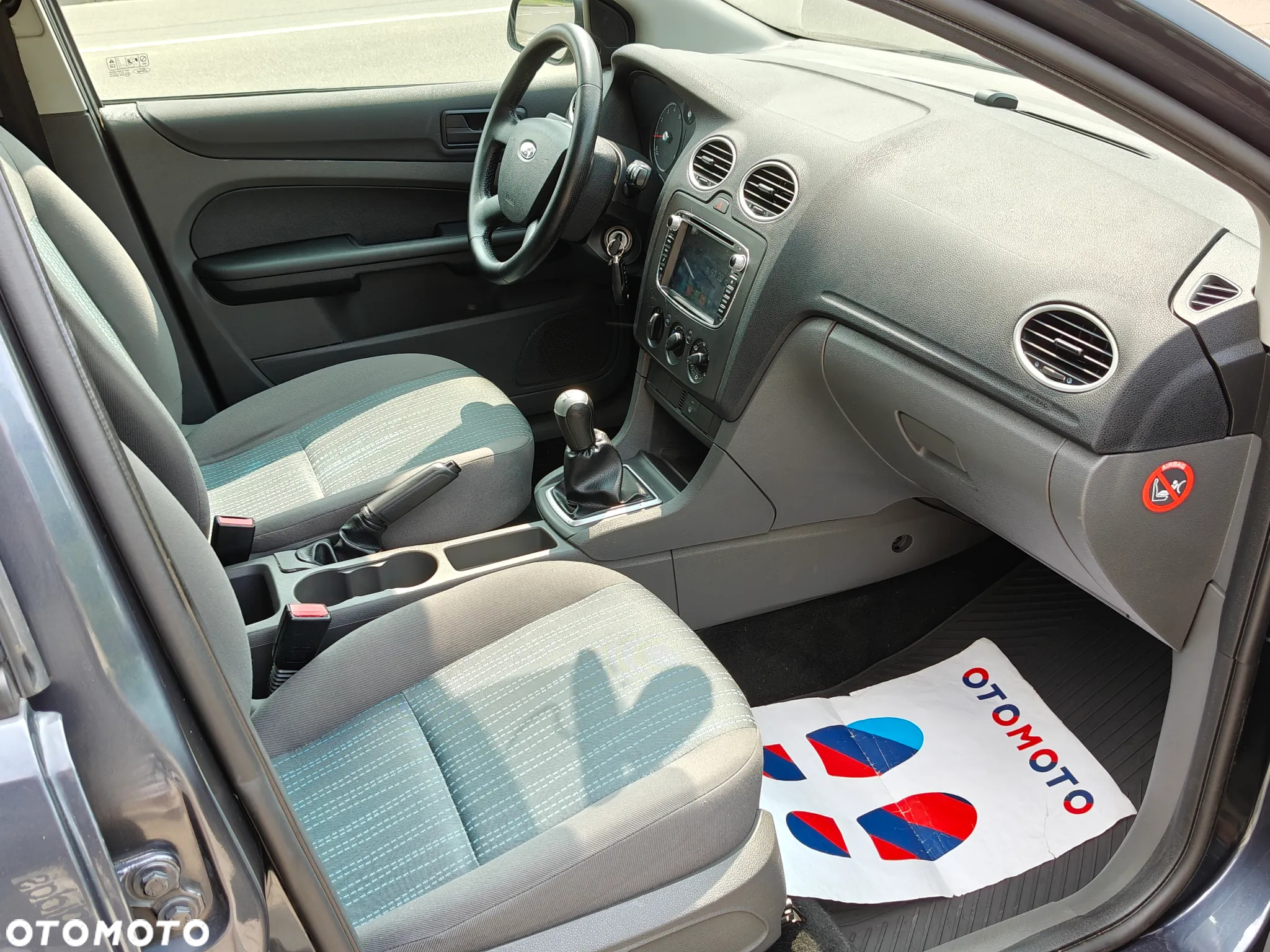 Ford Focus 1.6 Amber X - 18