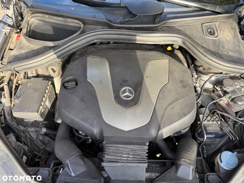 Mercedes-Benz GLE 350 d 4-Matic - 28