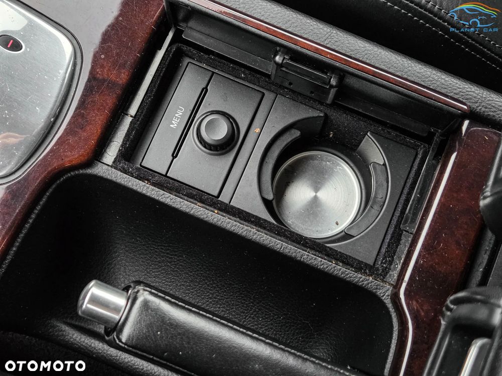 Audi A8 W12 quattro - 37