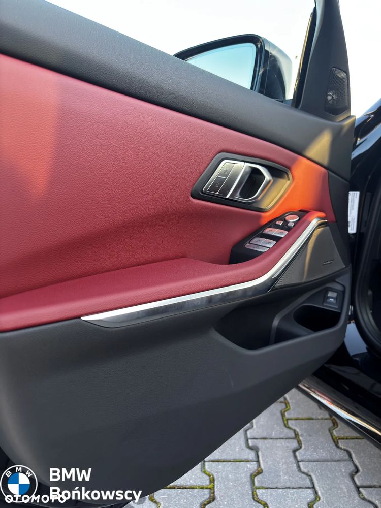 BMW Seria 3 318d MHEV M Sport - 18