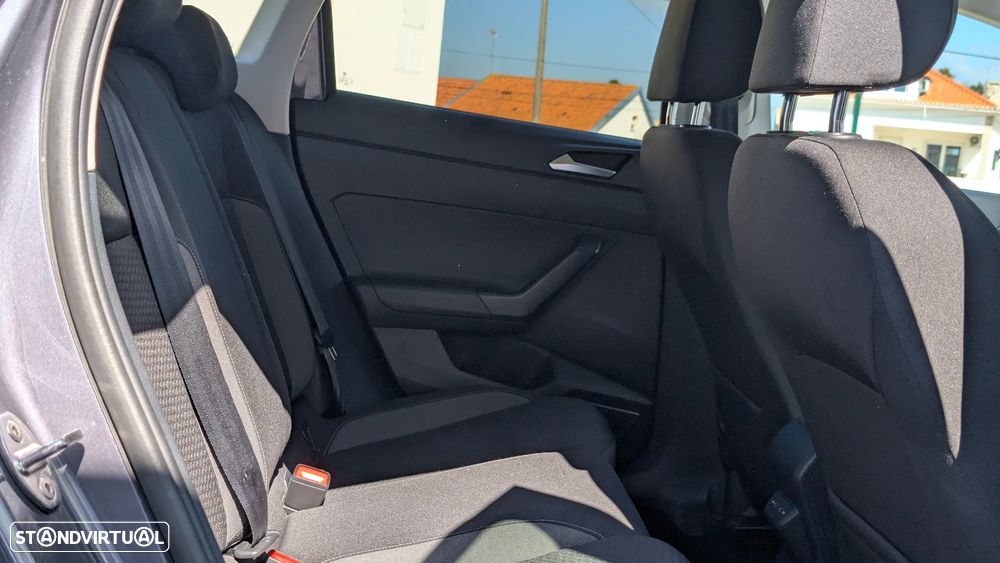 VW Taigo 1.0 TSI Urban DSG - 16