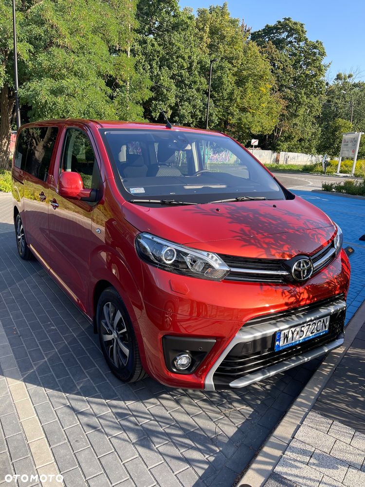 Toyota ProAce Kombi D-4D Medium 2,8t - 15