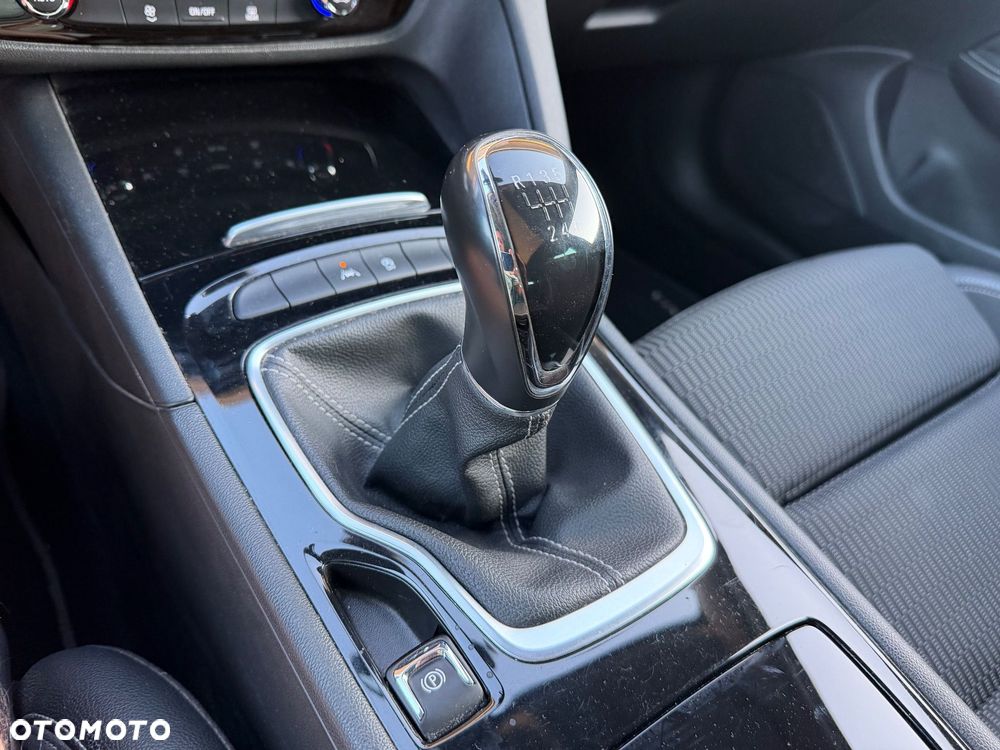 Opel Insignia 2.0 Exclusive - 24