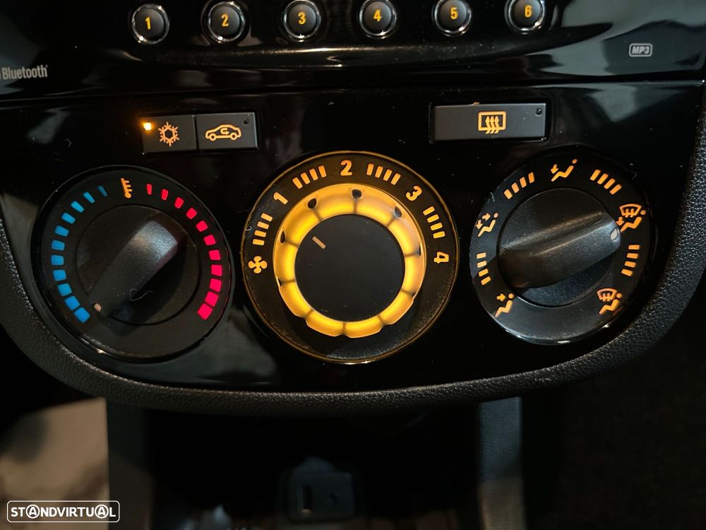 Opel Corsa 1.2 Go! - 25