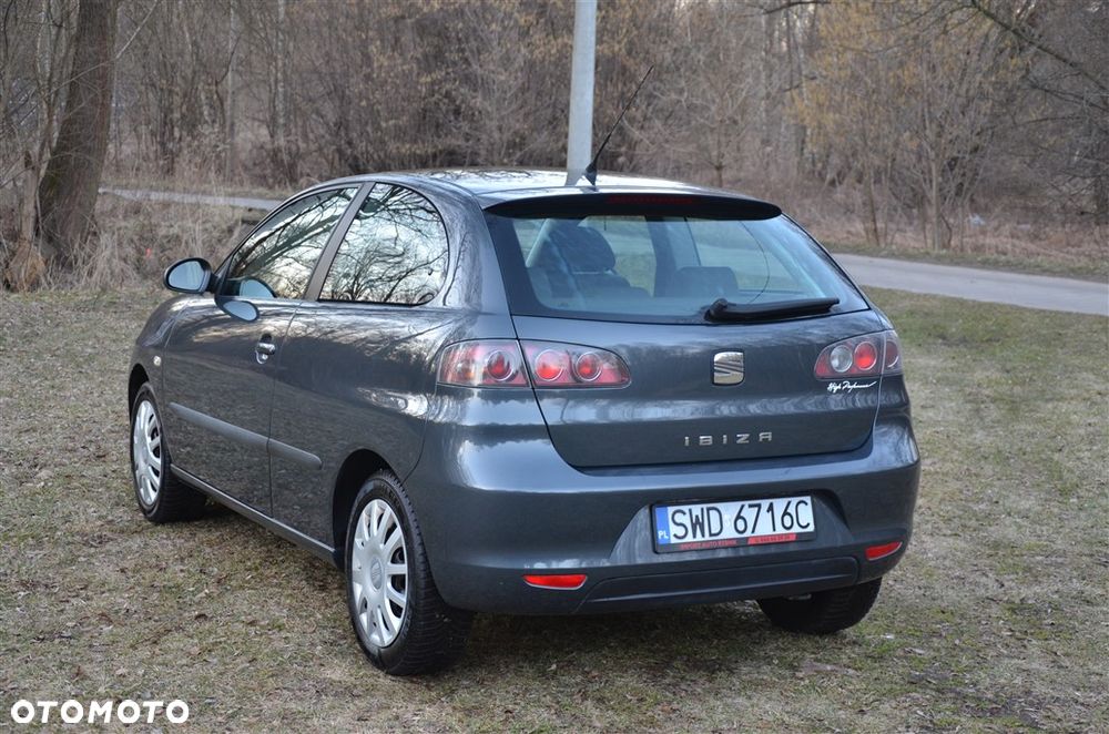 Seat Ibiza SC 1.4 16V Reference - 8