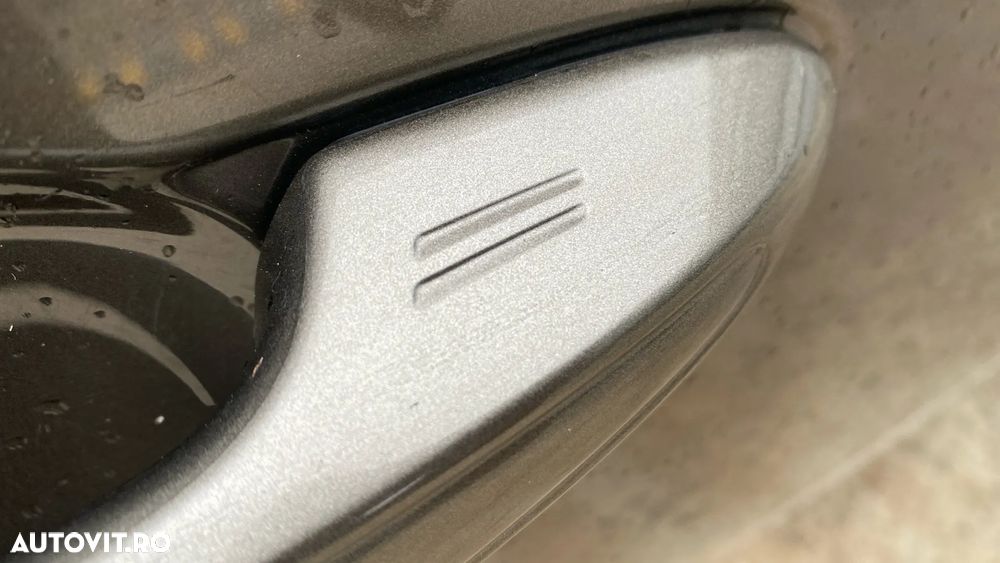 Toyota RAV4 2.2 D-4CAT 4WD Aut Luxury - 21