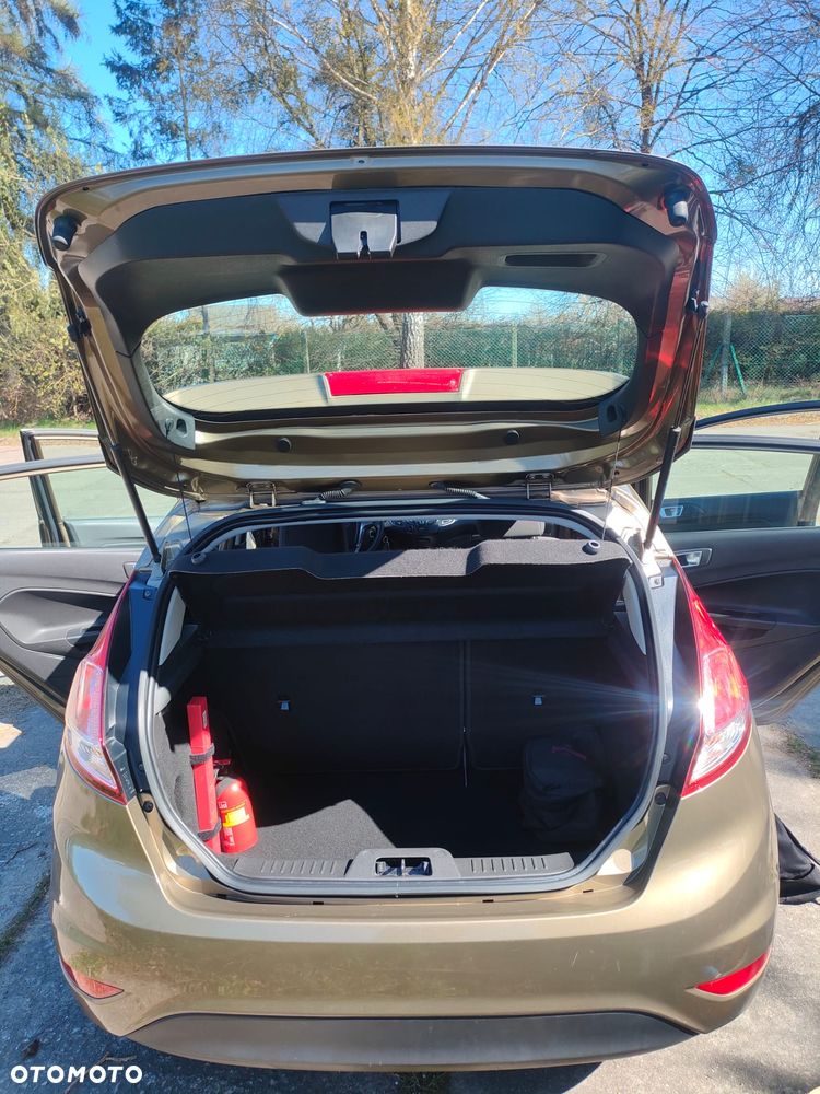 Ford Fiesta 1.25 Trend - 12