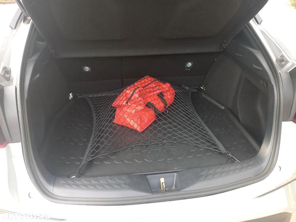Toyota C-HR 1.8 HSD 122 CP 4x2 CVT C-enter - 9