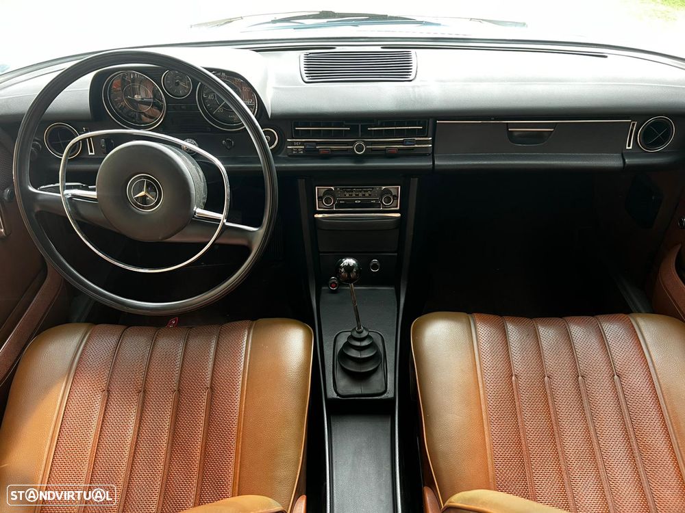 Mercedes-Benz W114/W115 (1968-1974) - 22