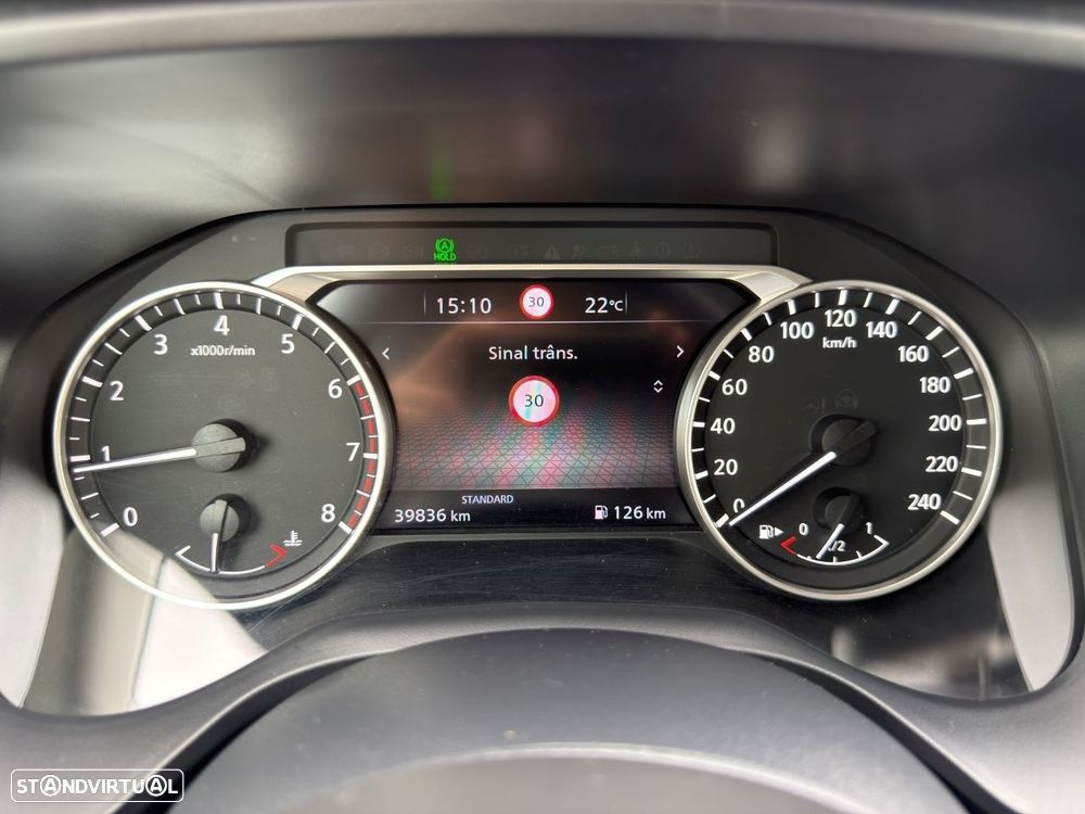 Nissan Qashqai 1.3 DIG-T Acenta - 24