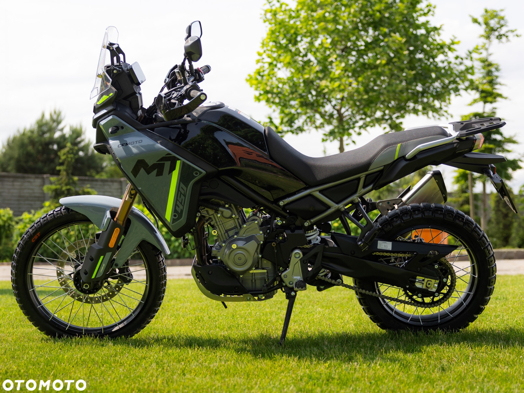CFMoto MT - 8