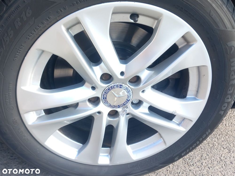 Mercedes-Benz Klasa C 220 CDI DPF BlueEFFICIENCY Edition - 29