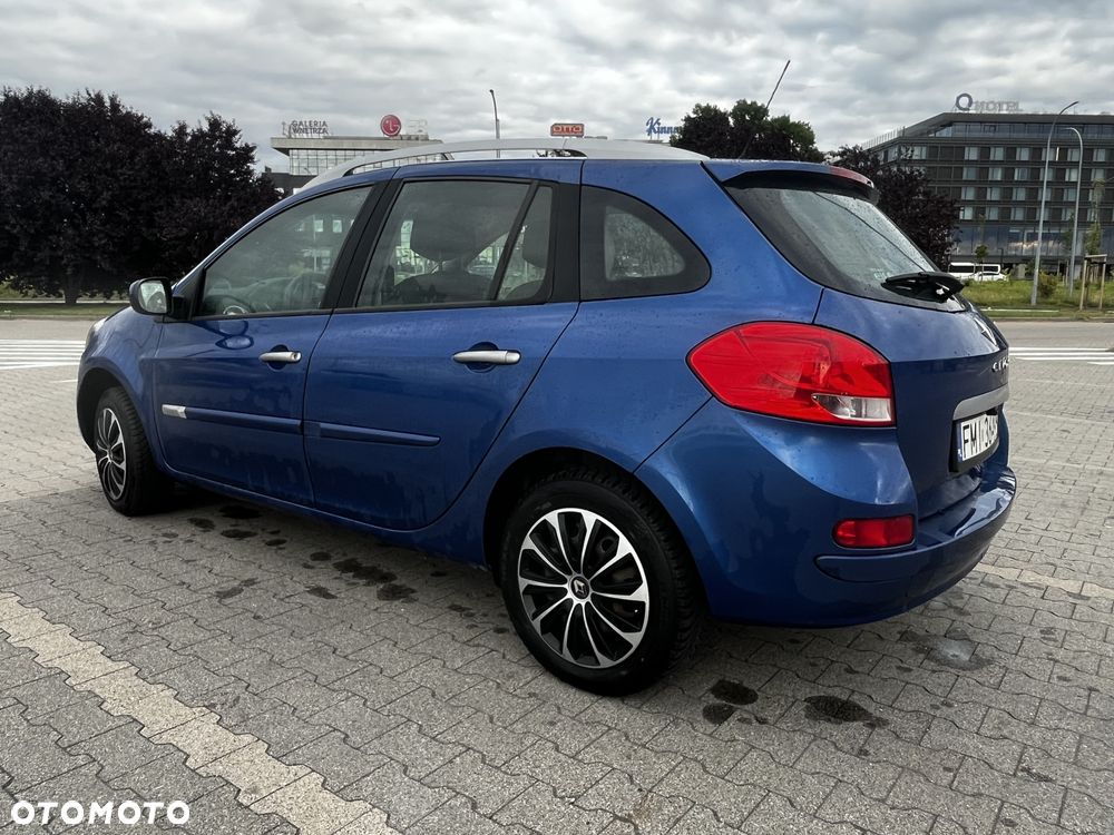 Renault Clio 1.2 16V Alize - 7