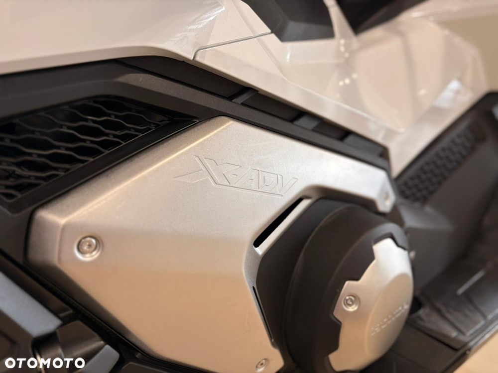 Honda X-ADV - 13