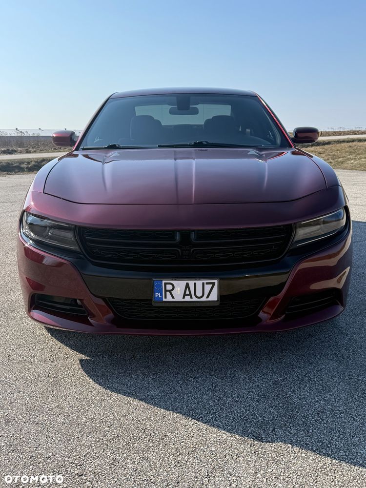 Dodge Charger 5.7 R/T - 8