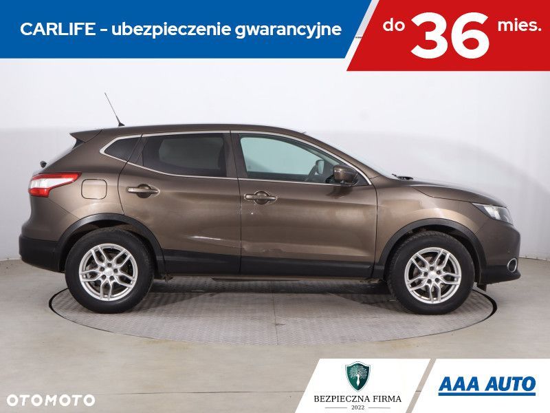 Nissan Qashqai - 8