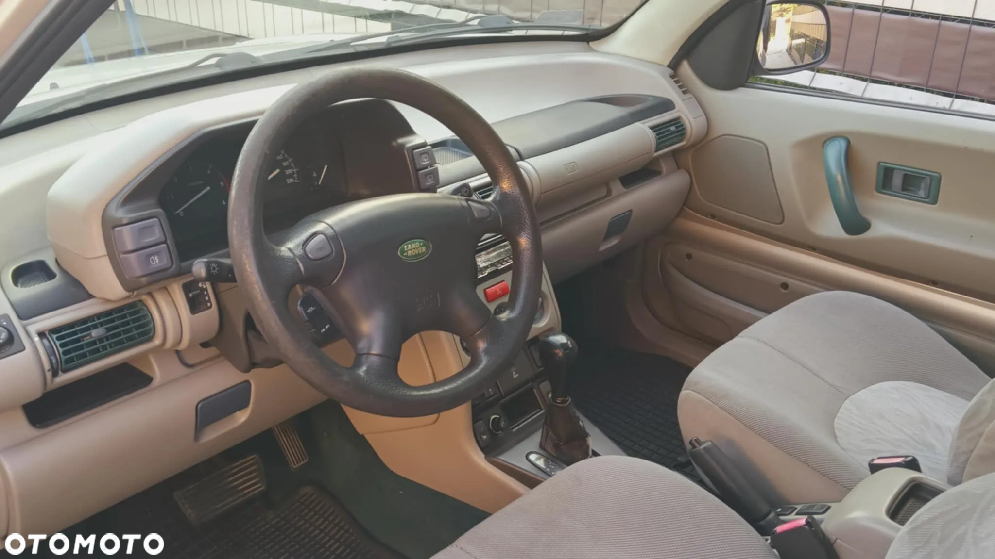 Land Rover Freelander 2.0 D - 6