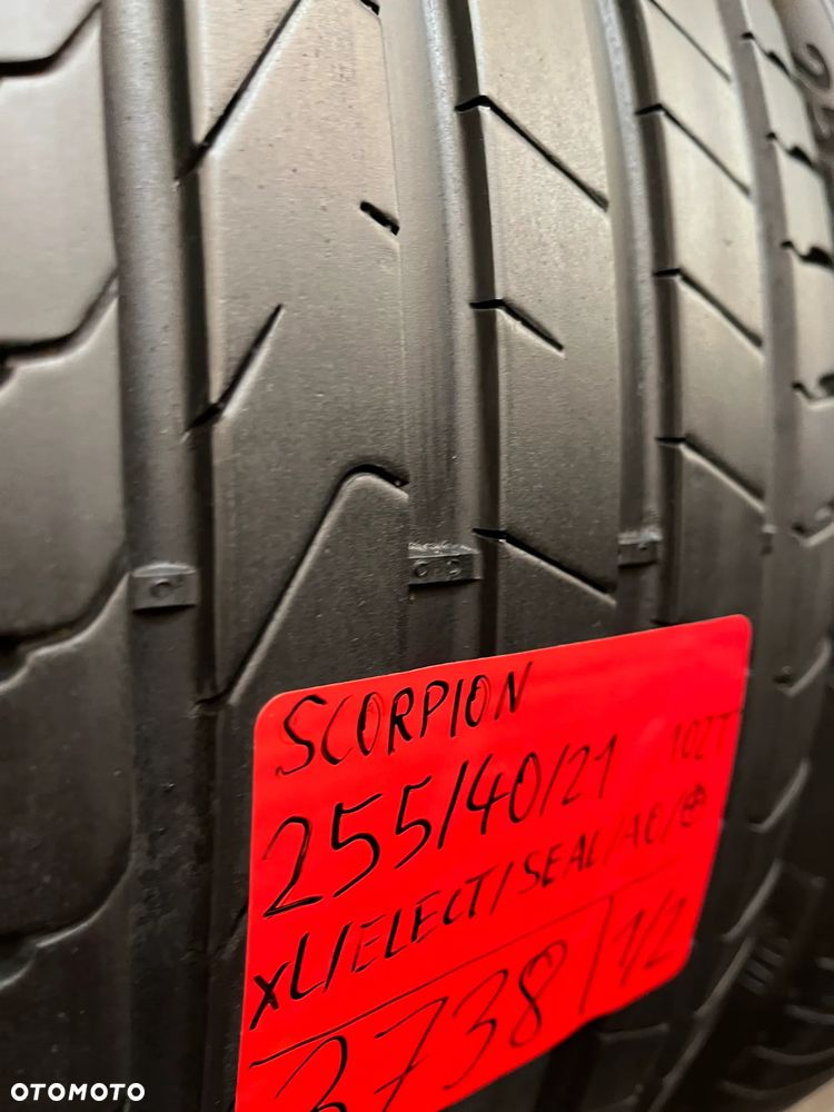 255 40 21 Pirelli Scorpion Elect Seal 2szt. Lato - 2