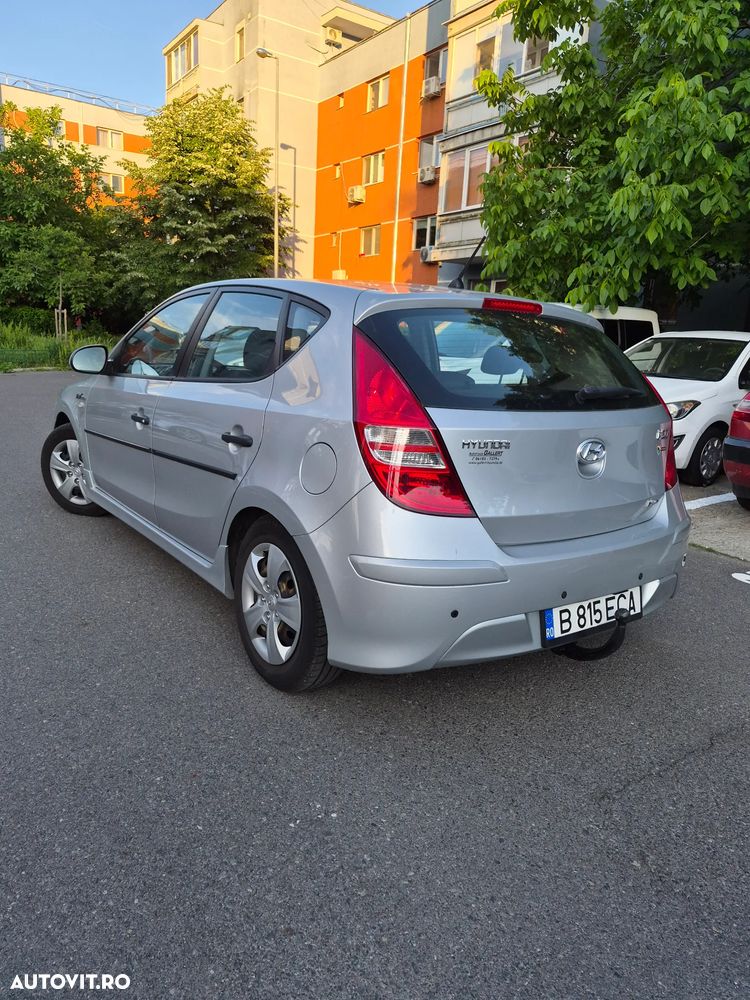 Hyundai i30 1.4 DOHC GL Comfort E - 3