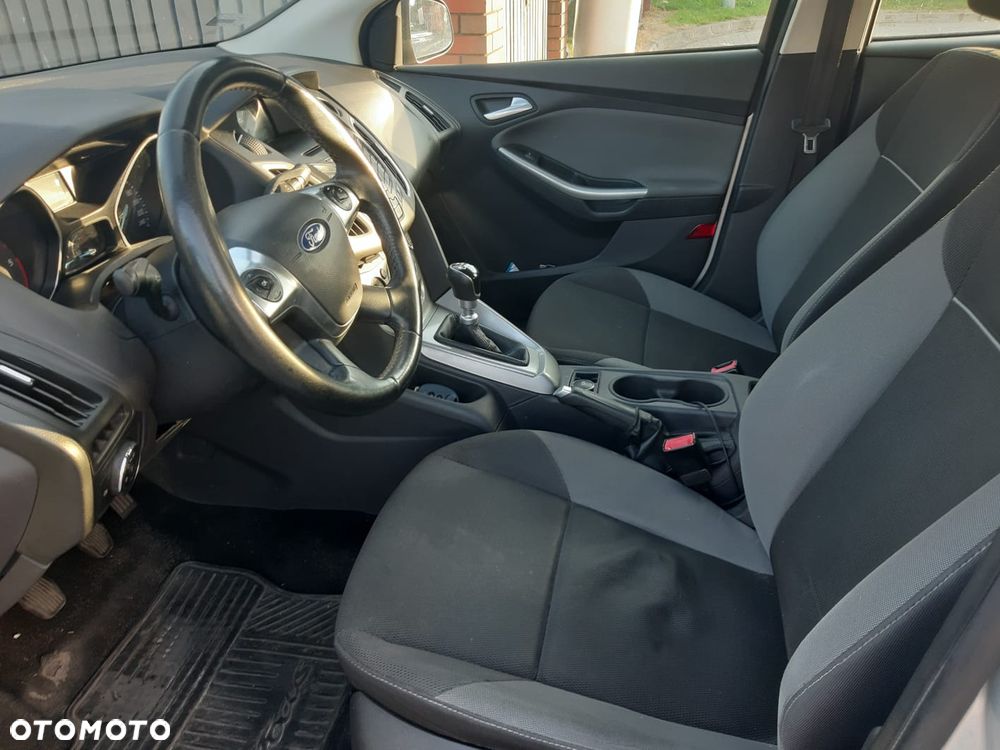 Ford Focus 1.6 TDCi Ambiente - 12