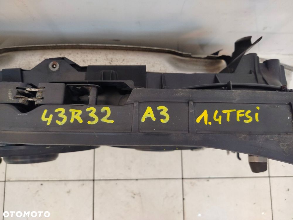 audi a3 8p lift 08r- pas przedni chłodnice komplet 1.4 tfsi automat - 12