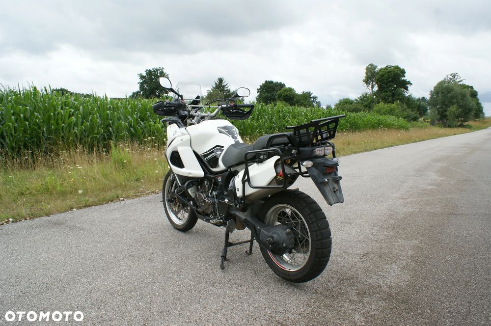 Yamaha XTZ - 9