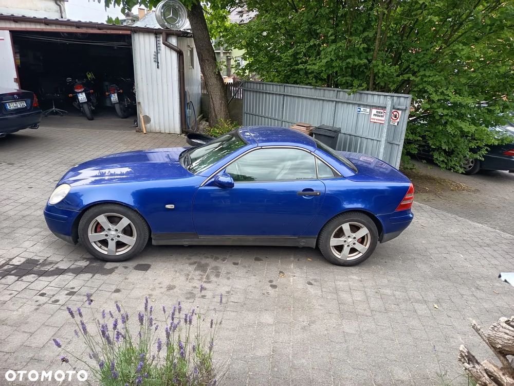 Mercedes-Benz SLK 200 - 1