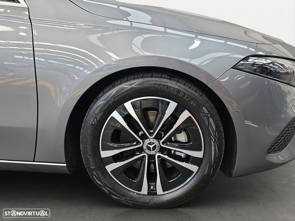 Mercedes-Benz A 180 Limousine d - 4