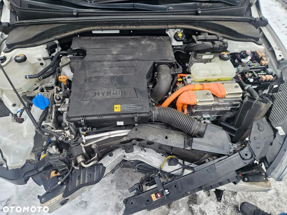 Hyundai IONIQ 1.6 GDI - 12