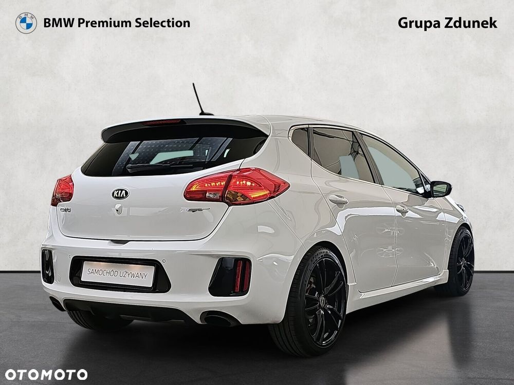 Kia Ceed - 6
