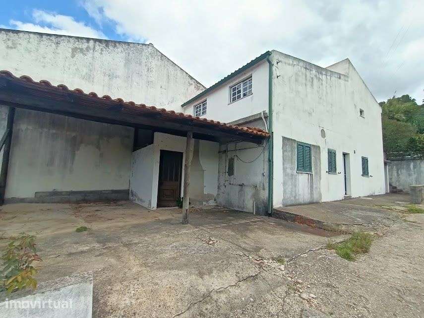 Moradia T3 Geminada, São Facundo, a poucos minutos de Coimbra - Grande imagem: 2/25