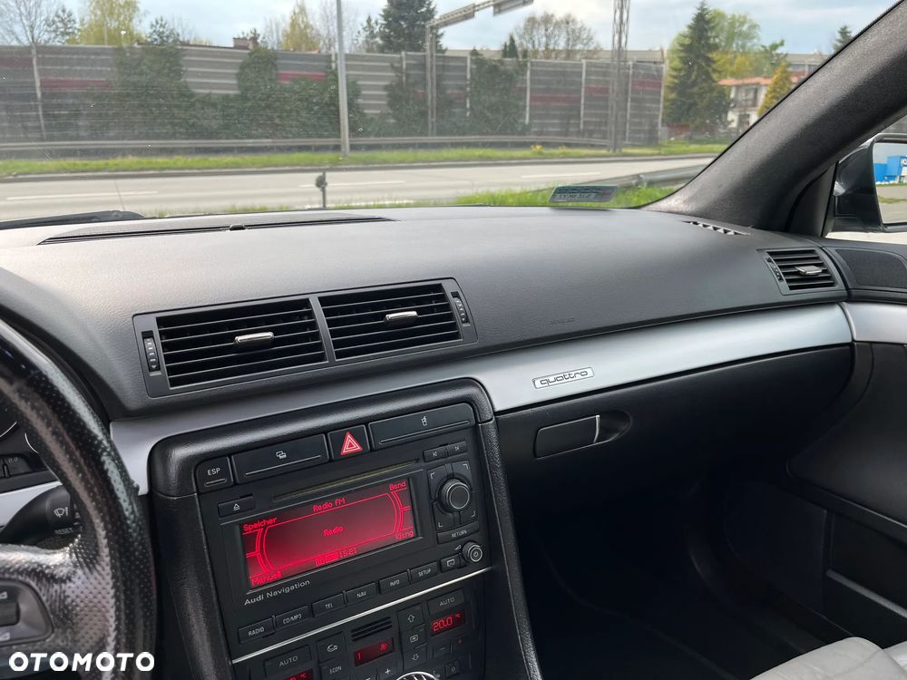 Audi A4 Limousine 1.8T Quattro - 21