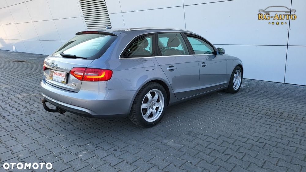 Audi A4 Avant - 9