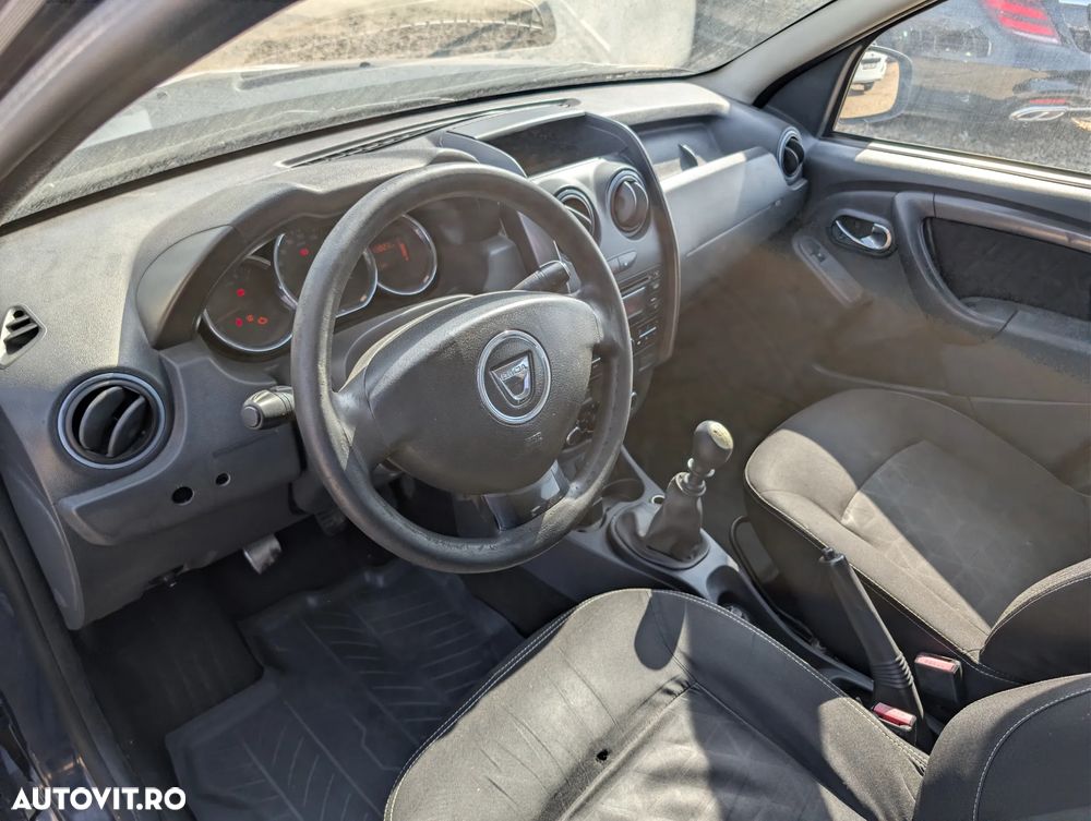 Dacia Duster 1.5 dCi 4x4 Ambiance - 11