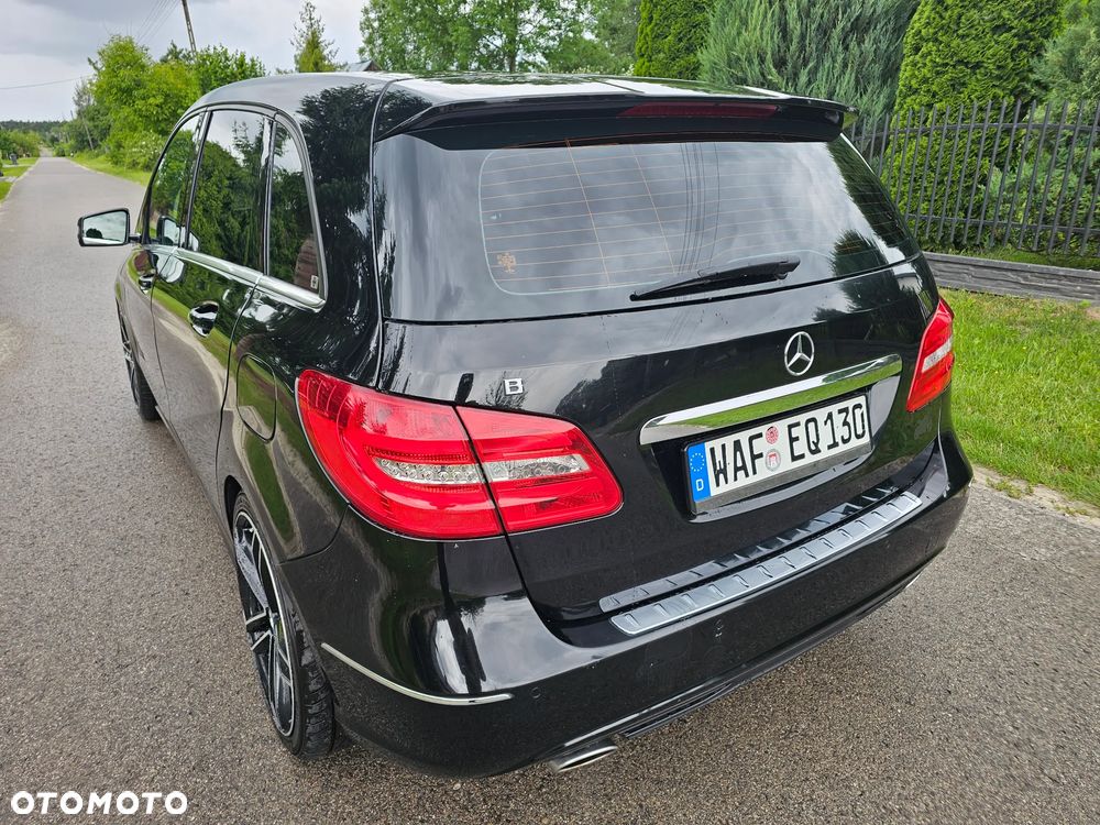 Mercedes-Benz Klasa B 200 CDI (BlueEFFICIENCY) - 36