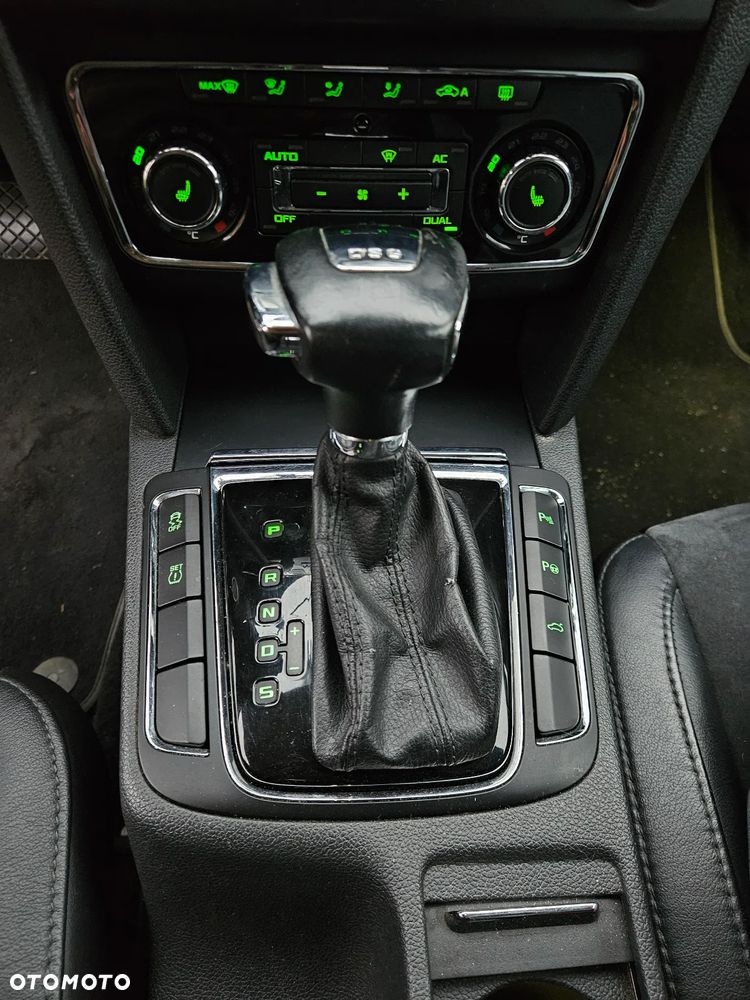 Skoda Superb 2.0 TDI Platinum DSG - 12