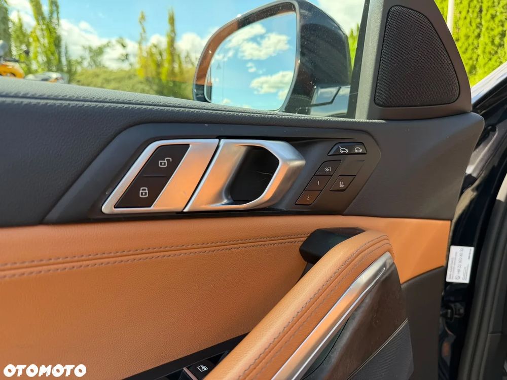 BMW X6 xDrive30d mHEV - 12