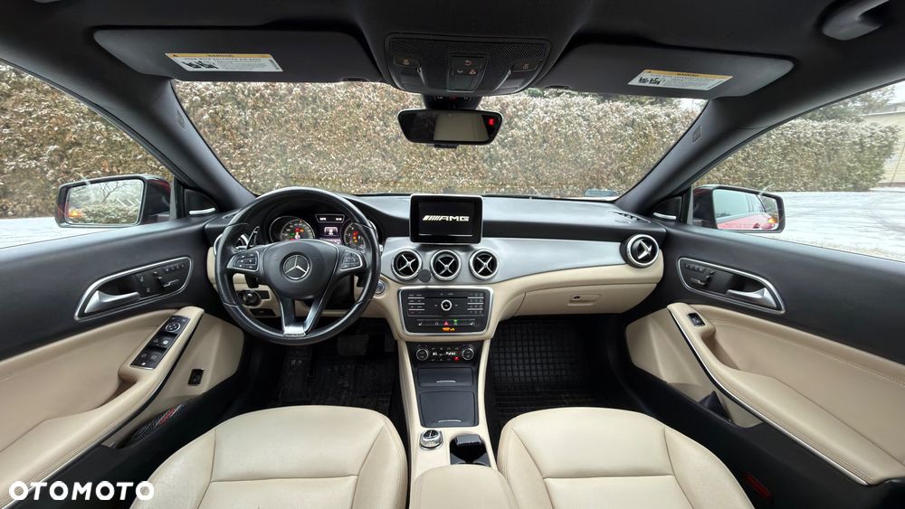 Mercedes-Benz CLA 250 7G-DCT AMG Line - 12