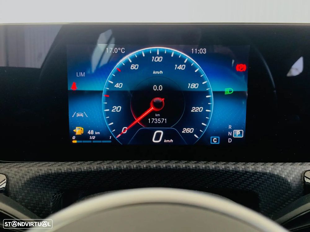 Mercedes-Benz CLA 180 7G-DCT Progressive - 12