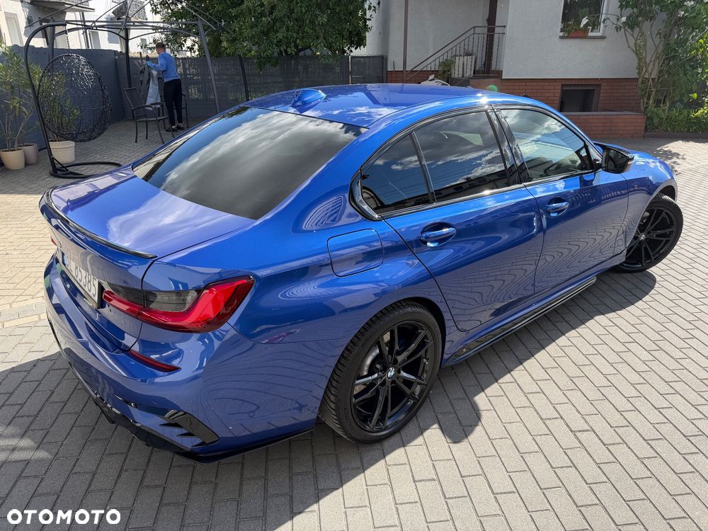 BMW Seria 3 320d xDrive M Sport - 36