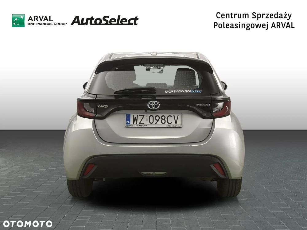 Toyota Yaris - 5