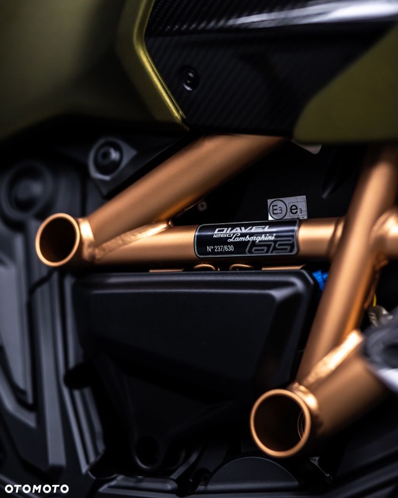 Ducati Diavel - 17