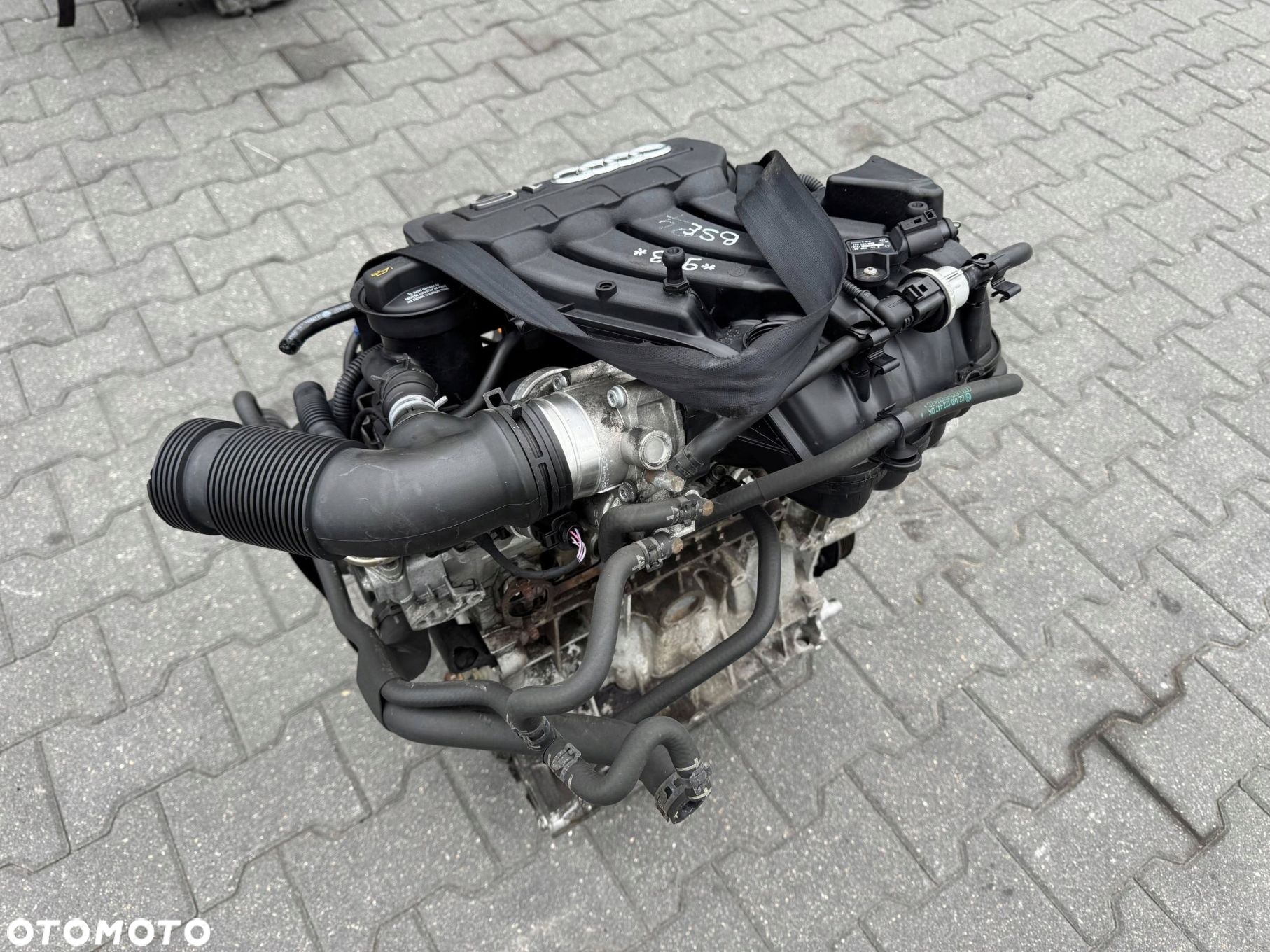 SILNIK 1.6 8V BSE AUDI A3 2008 - 3
