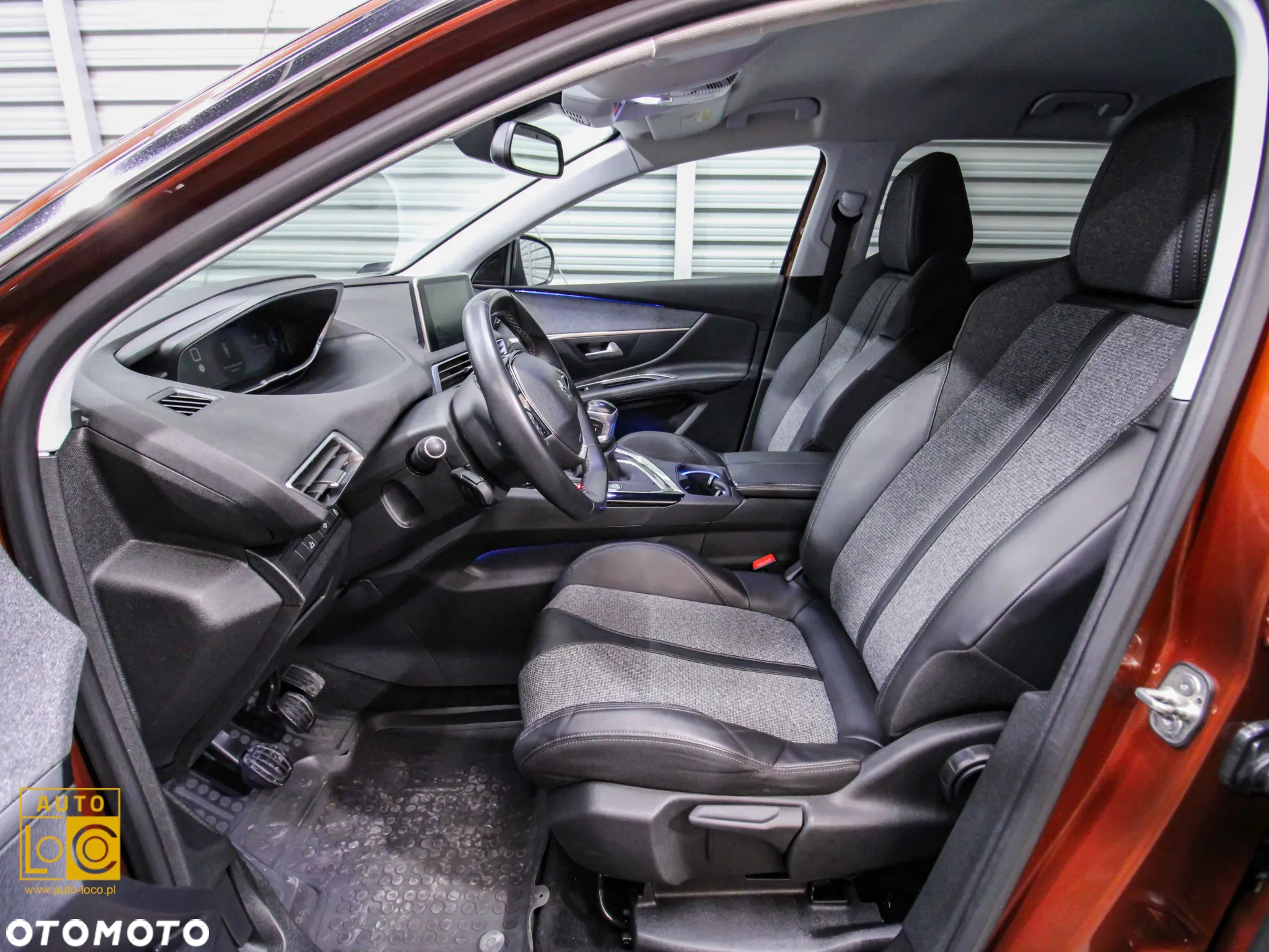 Peugeot 3008 1.2 PureTech Allure - 12
