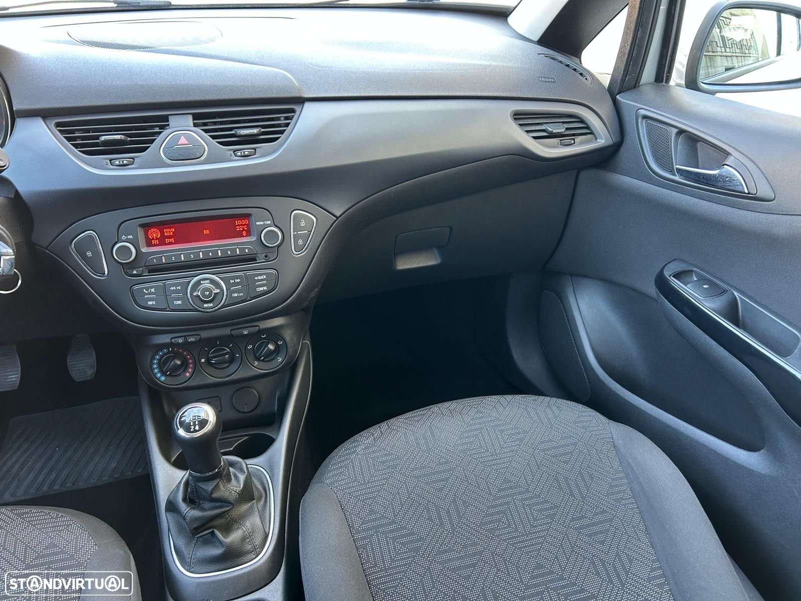 Opel Corsa 1.2 Dynamic - 25