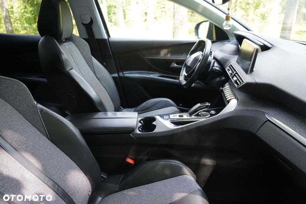 Peugeot 3008 1.6 THP Allure S&S EAT6 - 16