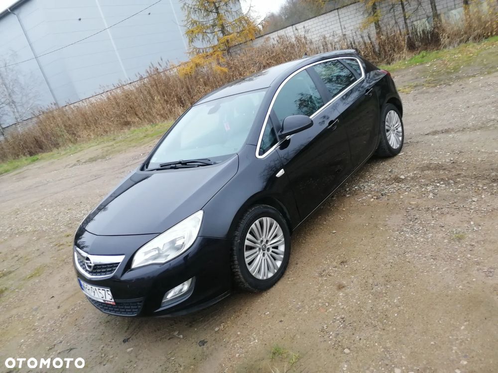 Opel Astra 1.4 T Cosmo - 6