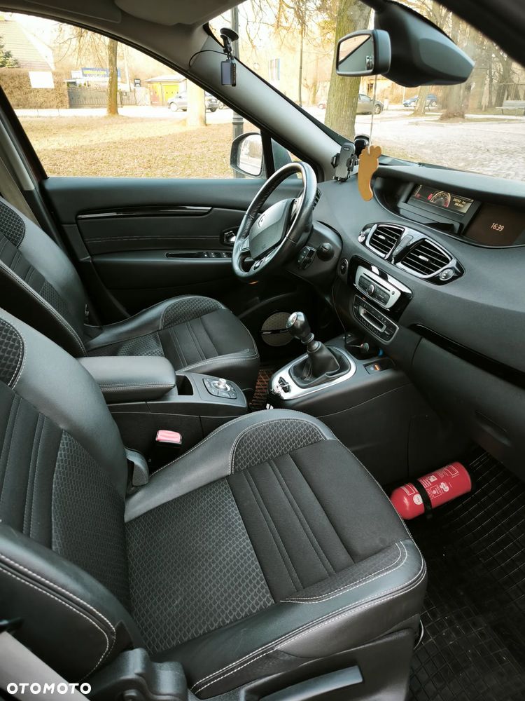 Renault Grand Scenic Energy dCi 110 S&S Bose Edition - 11