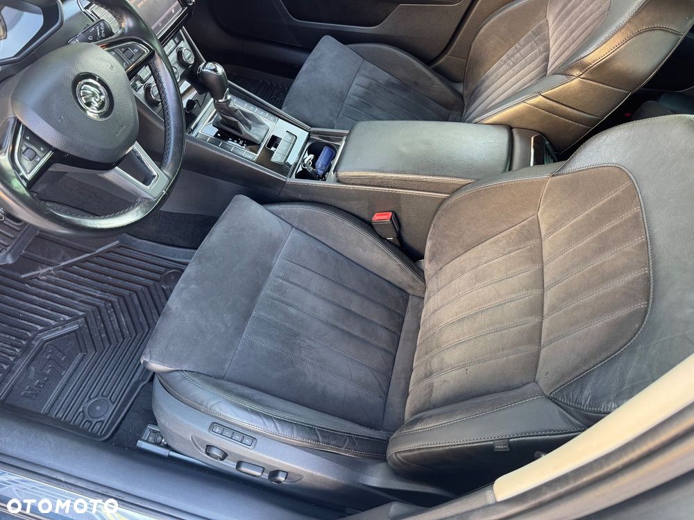 Skoda Superb 1.6 TDI DSG Ambition - 26