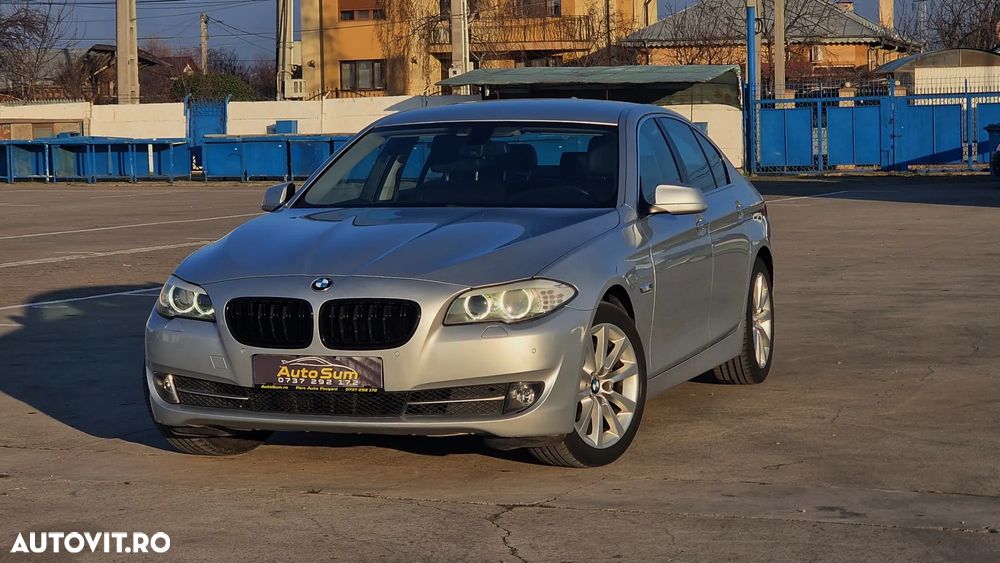 BMW Seria 5 525d xDrive AT - 3